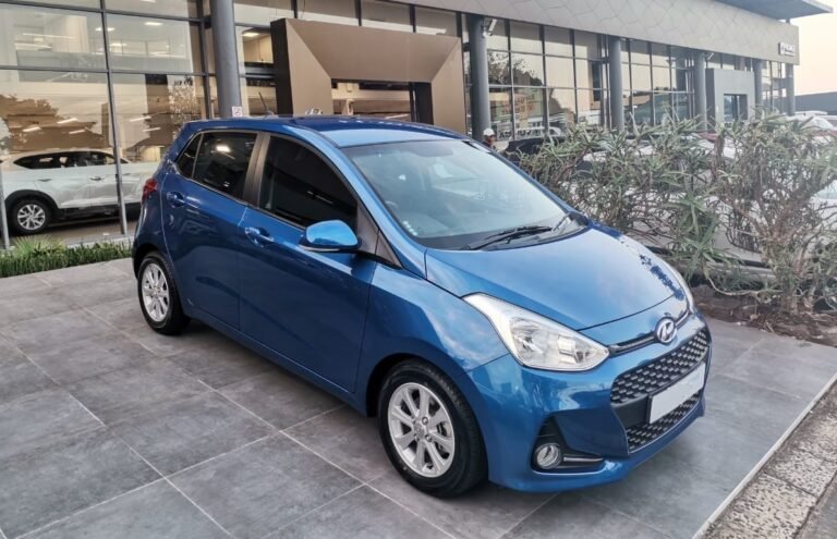 autos usados estacionados en concesionario buenos aires