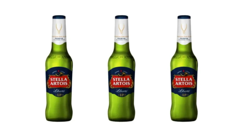 botella de stella artois sin alcohol fresca