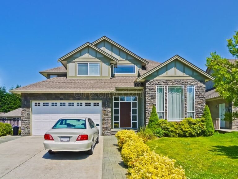 Dónde Encontrar Auto Hogar en Mar del Plata Según Revista Especializada 11 casa suburbana con coche estacionado afuera