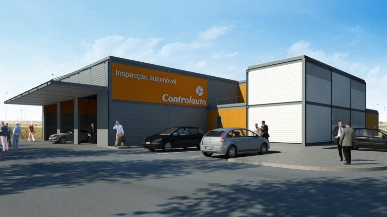 Estación de inspección vehicular moderna exterior