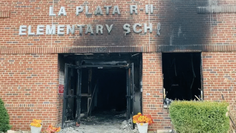 fachada de tienda on fire la plata