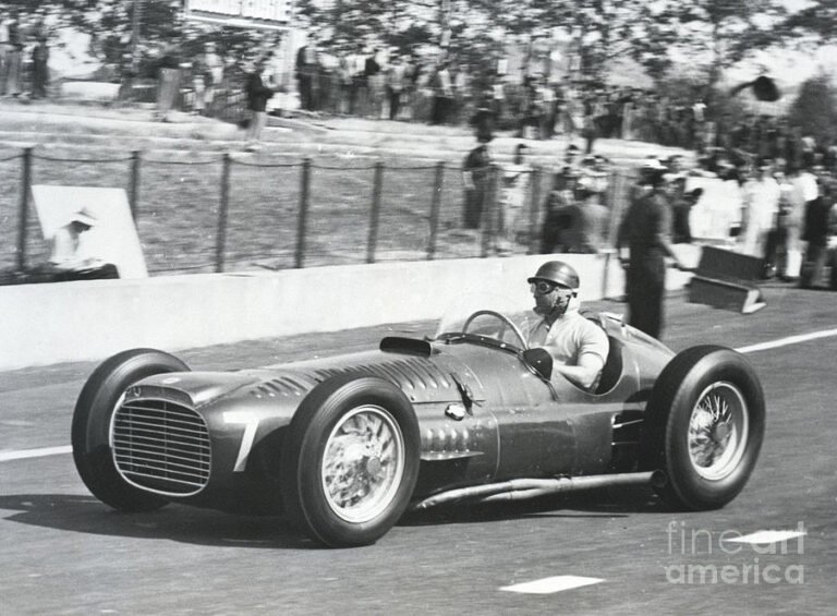 Qué se Puede Visitar en el Museo del Automovilismo Juan Manuel Fangio