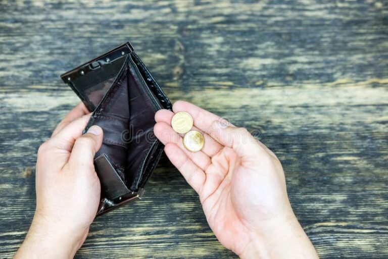 Cuál es la diferencia entre una caja de ahorro y una cuenta sueldo