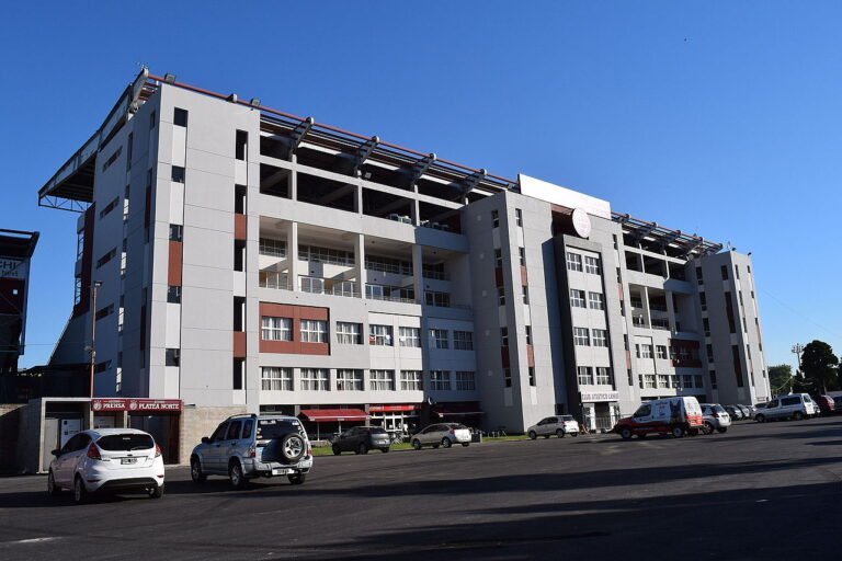 Cómo puedo sacar turno para renovar el registro en Lanús