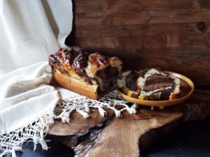 pan dulce con chocolate casero horneandose