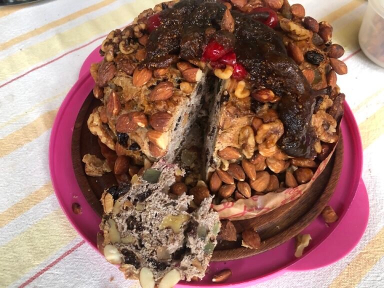 pan dulce tradicional argentino en plaza mayor