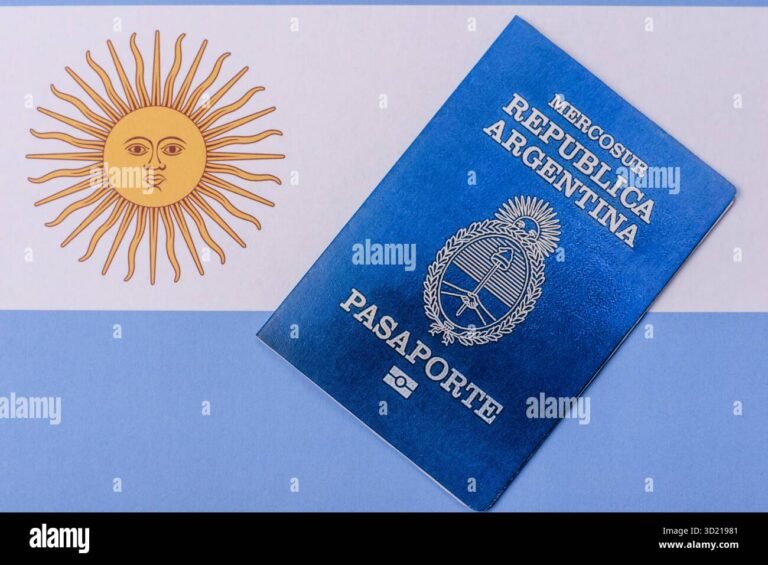 pasaporte argentino con sello de viaje internacional