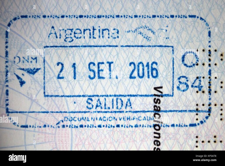 Cómo dar aviso de viaje para la visa en Argentina 18 pasaporte argentino con sello de visa