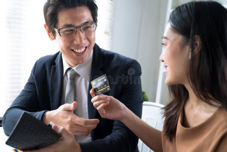 Cómo puedo solicitar la Tarjeta Naranja Visa de manera fácil