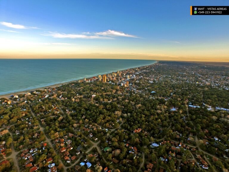 playa y paisaje natural en villa gesell