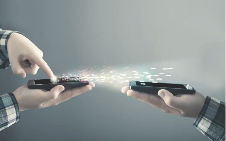 transferencia de datos entre telefonos moviles